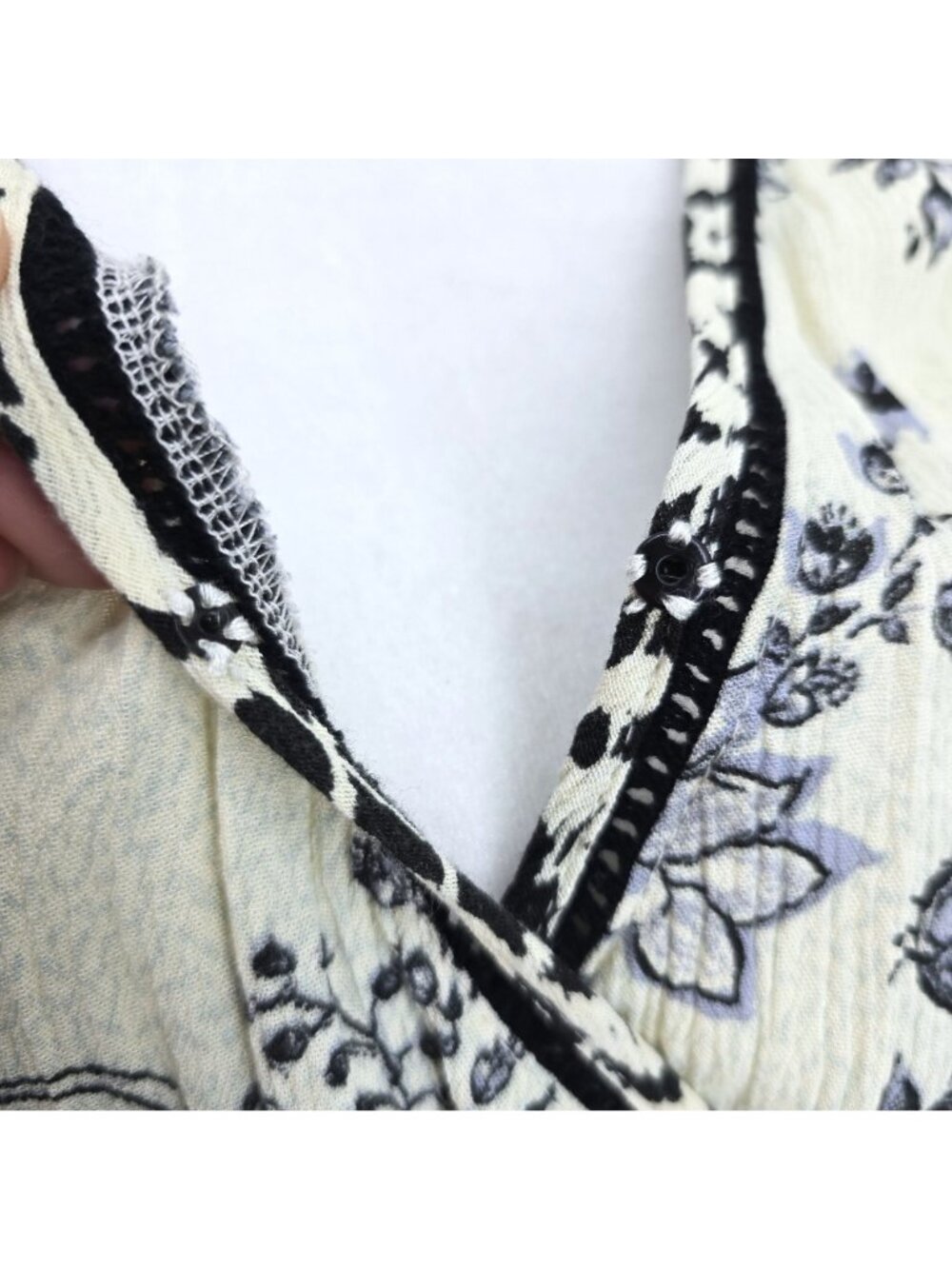 Knox Rose Light Yellow Black Floral Surplice Boho Tiered Maxi Dress Women Size X - Picture 5 of 8